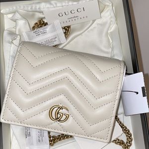 GUCCI MARMONT WALLET ON CHAIN